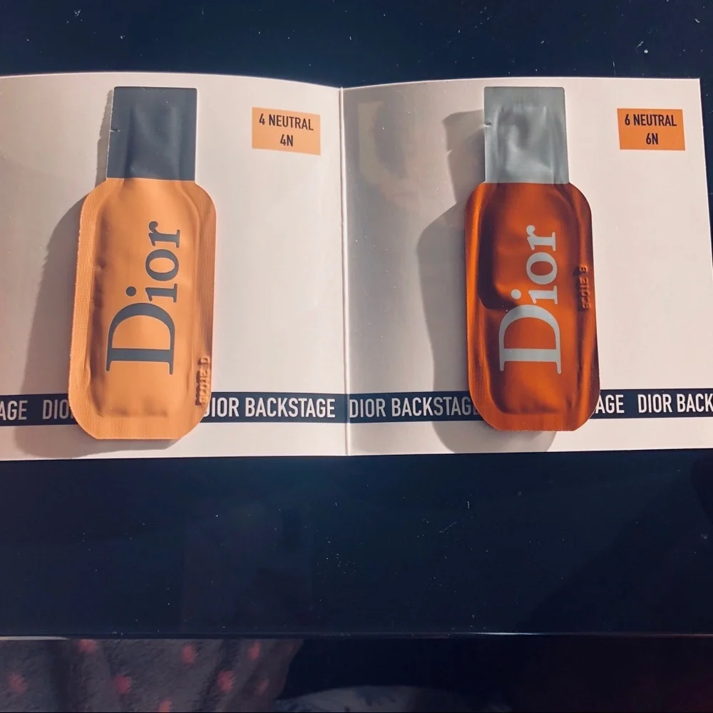 Dior backstage 4 shades Foundation Sample Card